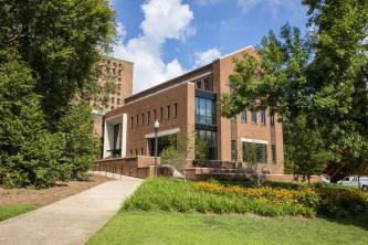 Divinity School renovation - new wing Design by Gilbert, McLaughlin, Casella Architects; construction by Orion Building Corporation. (Anne Rayner/Vanderbilt)