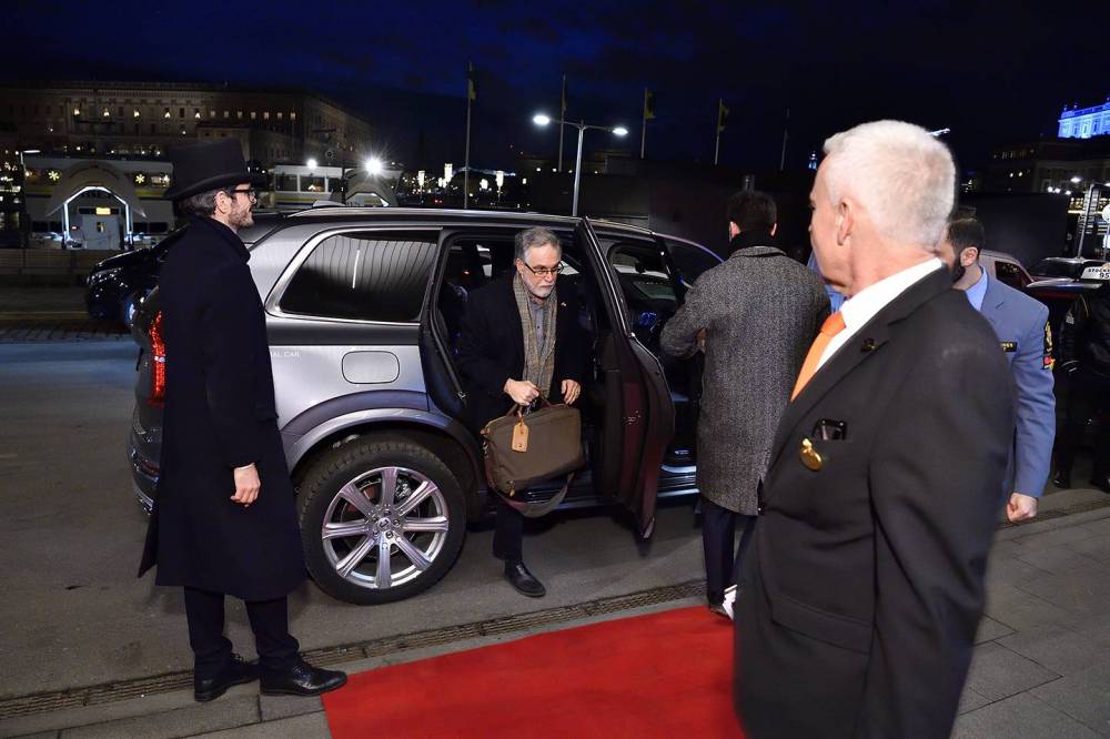 Semenza arrives at the Grand Hotel in Stockholm