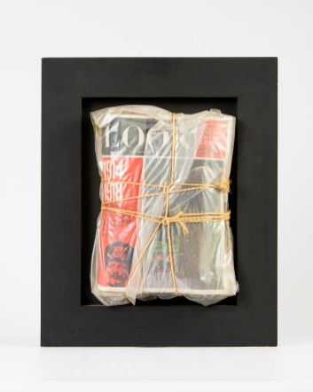 Christo, "Look," 1965. Magazine wrapped in plastic and cord on painted wood. Published by Edition MAT / Galerie Der Spiegel, Cologne. Courtesy Ludwig Museum Koblenz, Germany. © 2019 Christo.