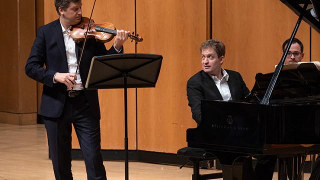 James Ehnes and Andrew Armstrong return to the Winter Chamber Music Festival Jan. 10 and 12, 2020. Photo by Elliot Mandel.