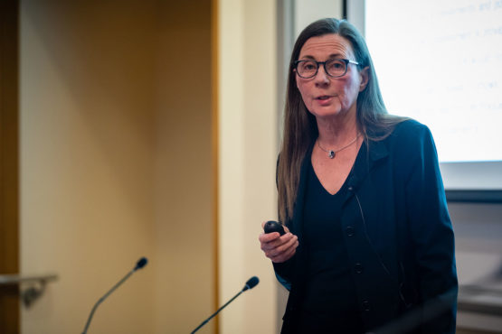 Patricia Buchat speaking to the senate