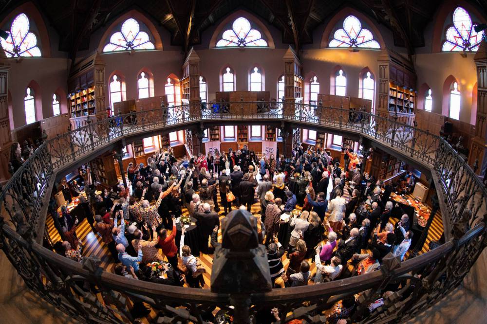 overhead view of alumni at Chancellor Green