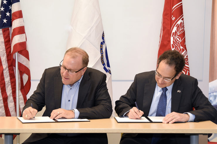 Picture of signing of memorandum of understanding